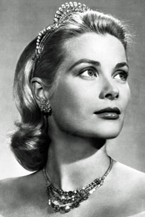 PARA BRINCAR DE PRINCESA, A TIARA GRACE. - grace-kelly-tiara-1956-240